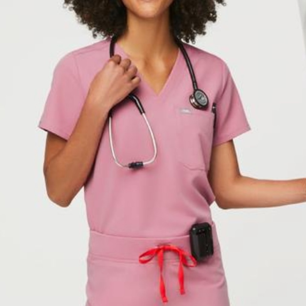 FIGS Catarina scrub top in pop pink